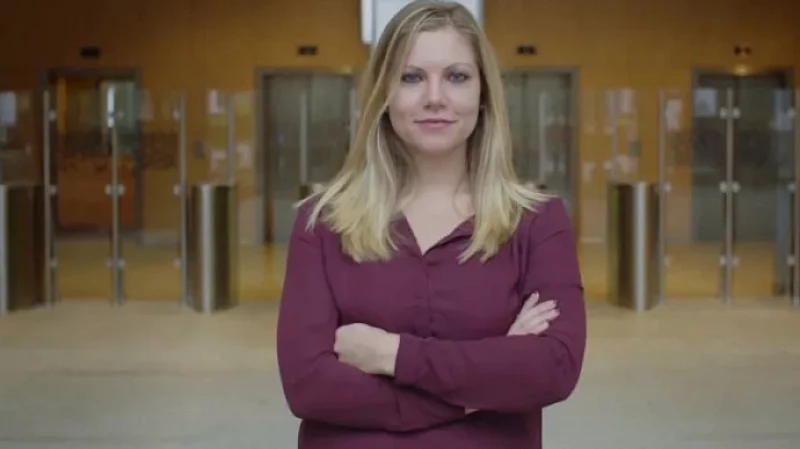 Молодым везде у нас дорога. На стажировку