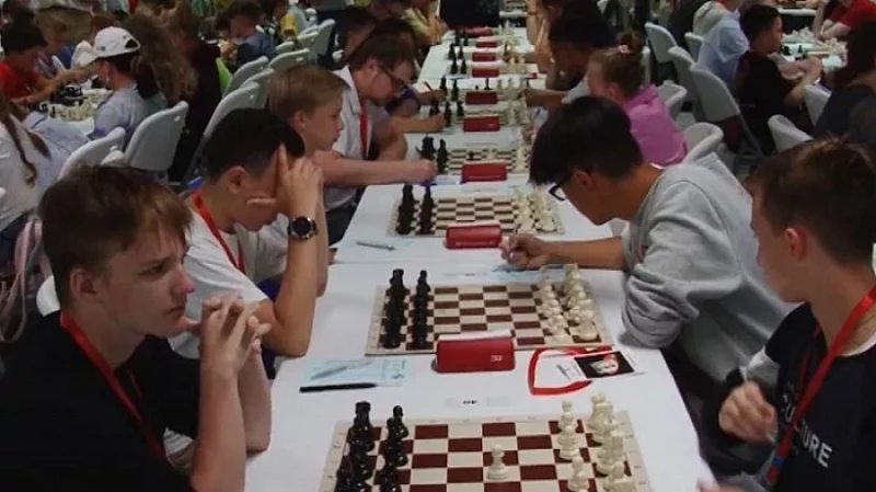 Традиционный шахматный фестиваль в Екатеринбурге собрал больше 1000 участников