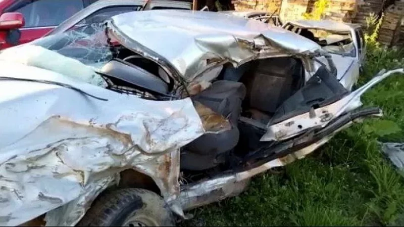 16-летний водитель и 12-летняя пассажирка погибли в ДТП