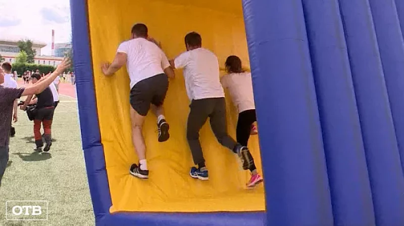 Заводные старты: в Верхней Пышме с размахом отметили День металлурга