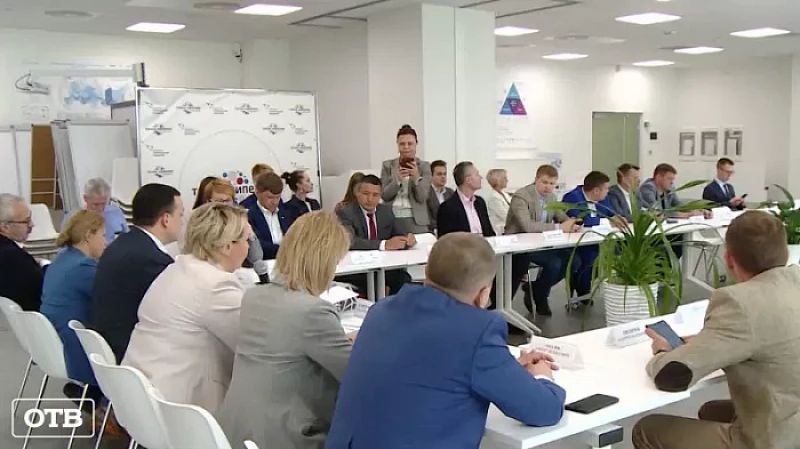 Около 3 млрд рублей привлекли под «зонтичные» поручительства уральские предприниматели