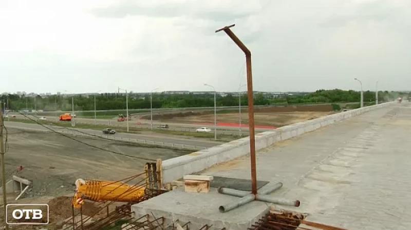 Евгений Куйвашев поддержал идею запуска новых автобусных маршрутов для студентов