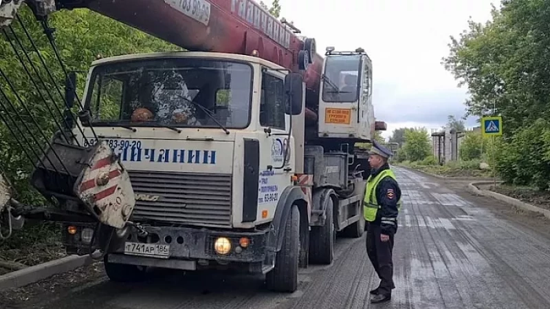 В Нижнем Тагиле водитель автокрана насмерть сбил женщину