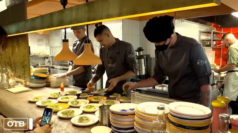 Содовая с сеном и бутерброды из крапивы: в Екатеринбурге стартует гастрономический фестиваль уральской аутентичной кухни