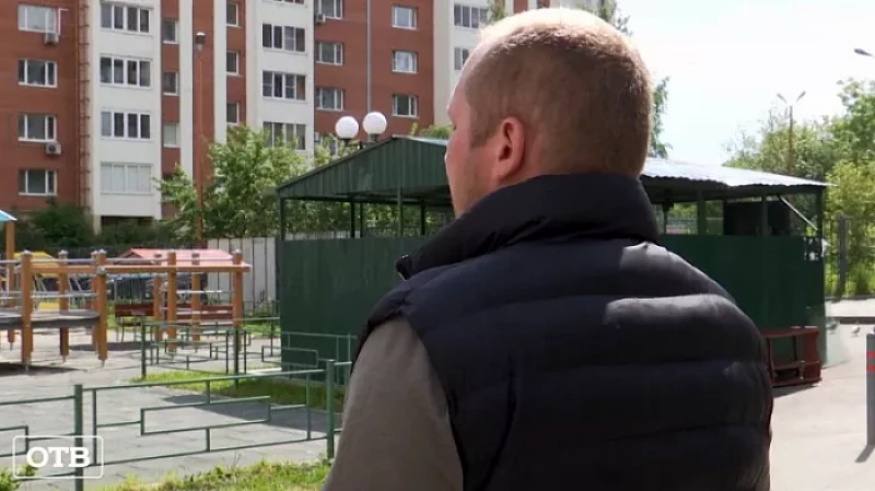 Горе-предприниматель испортил воздух в доме на Агрономической