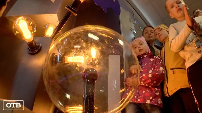 Музей энергетики Урала открыл для посетителей благотворительную ярмарку