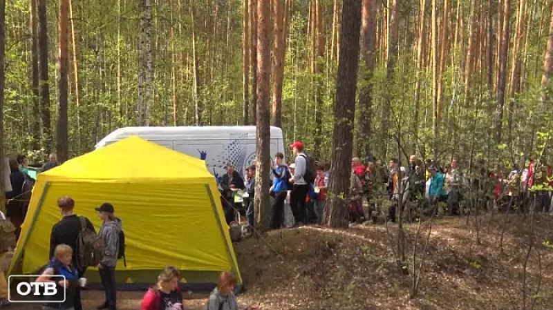 11 000 человек вышли на традиционную «Майскую прогулку» в Екатеринбурге