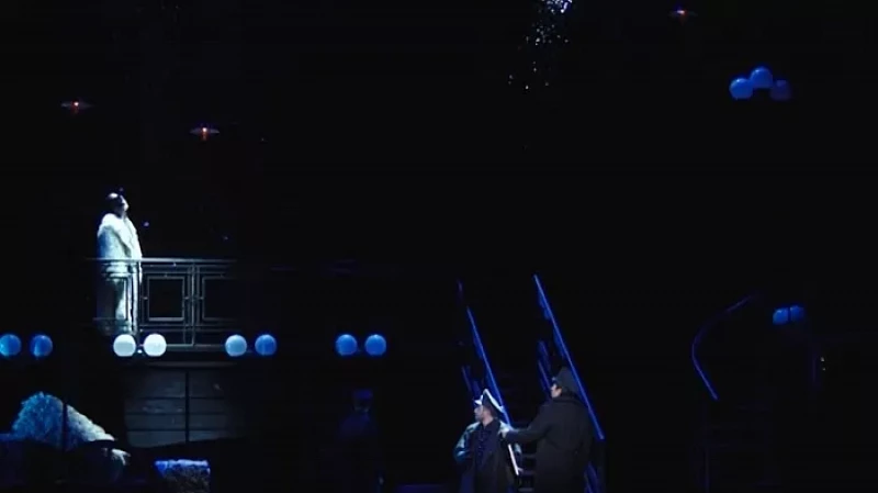 Жителей ДНР И ЛНР пригласили в Свердловский театр музыкальной комедии