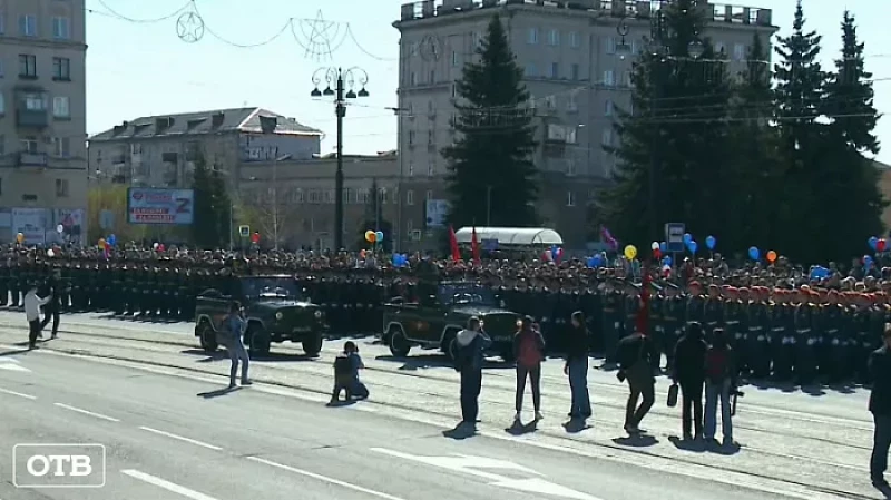 После двухлетнего перерыва в Нижнем Тагиле состоялись Парад Победы и шествие «Бессмертного полка»
