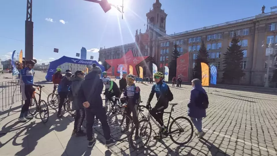 Традиционная эстафета "Весна Победы" прошла в Екатеринбурге