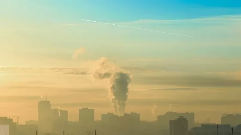 Екатеринбург накрыл смог: рекомендации МЧС