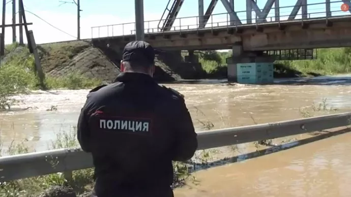 Свердловская полиция приготовилась к борьбе с мародерами в период весеннего паводка