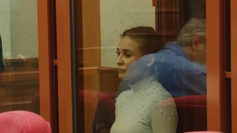 Подожгла бездомного: присяжные огласили вердикт по делу о жестоком убийстве мужчины в Екатеринбурге