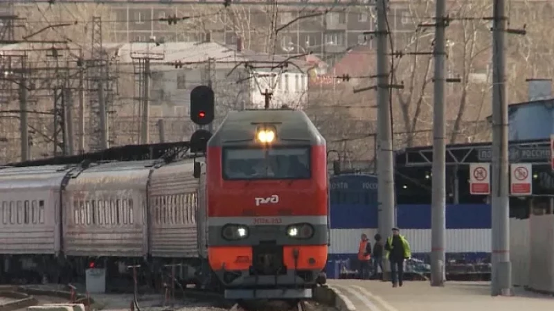 Свердловская железная дорога и региональная Общественная палата подписали соглашение о сотрудничестве