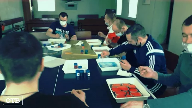 В Нижнем Тагиле осуждённые смывают стресс водой