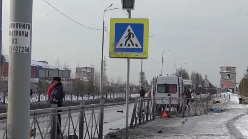 Торопился на работу: в Асбесте легковушка на бешенной скорости сбила пенсионера