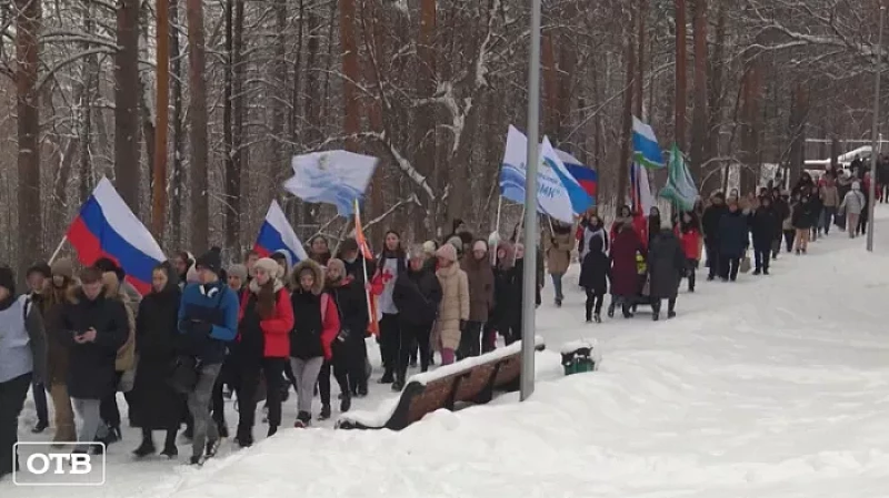Больше 800 екатеринбуржцев сделали 10 000 шагов к жизни