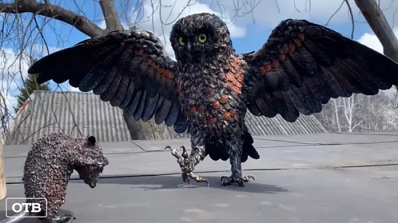 Мастер-самоучка создаёт в Верхнем Дуброво скульптуры животных и птиц