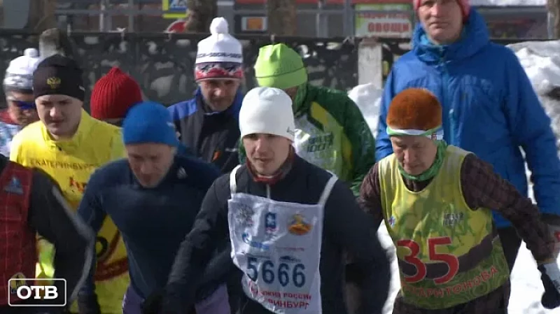 66-летняя пенсионерка из Екатеринбурга держит себя в форме и участвует в беговых марафонах