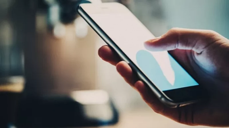 Россиянам официально разрешили пользоваться Facebook* и Instagram*