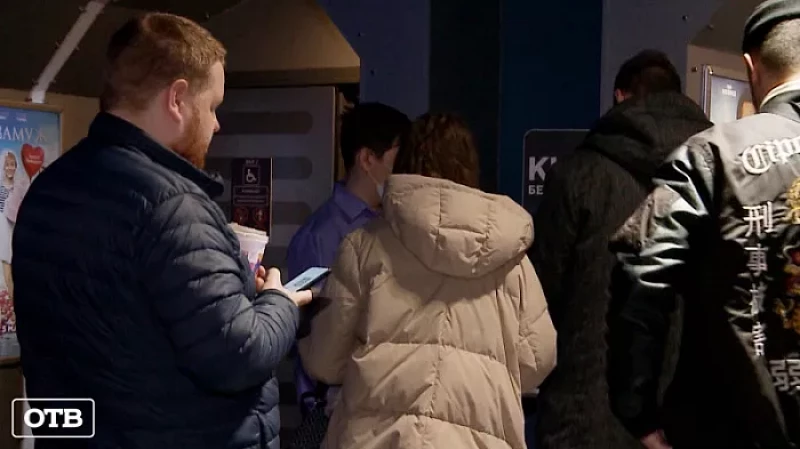 Культовые фильмы «Брат», «Брат-2» и «Служебный роман» вернулись в кинотеатры Екатеринбурга