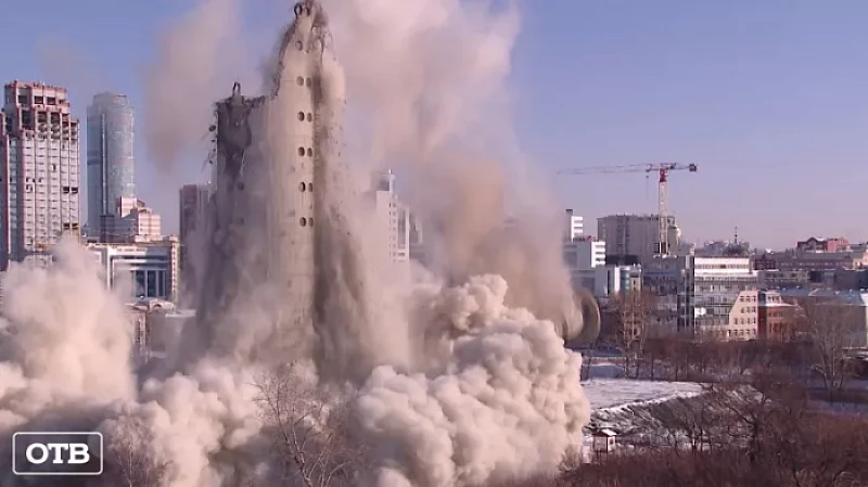 Легендарное место: четыре года назад в Екатеринбурге снесли недостроенную телебашню