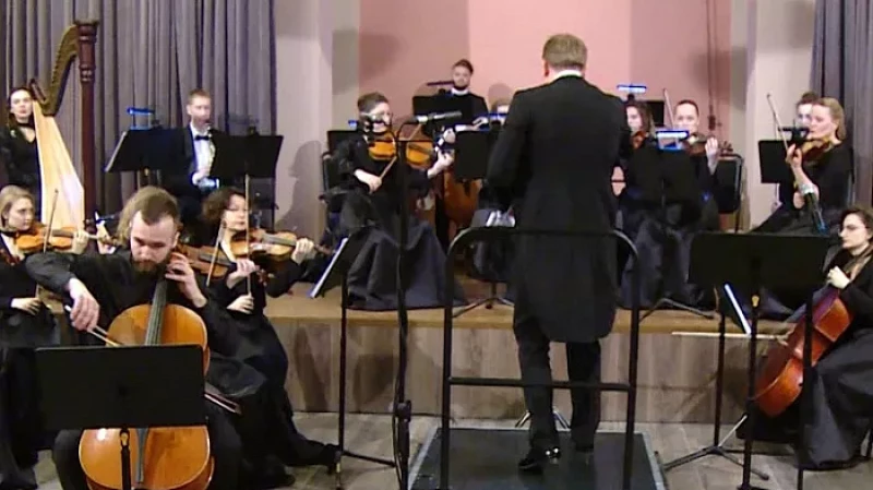 Екатерининский оркестр сыграл концерт для украинских беженцев