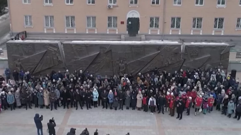 Свердловские железнодорожники провели акцию в поддержку российской армии