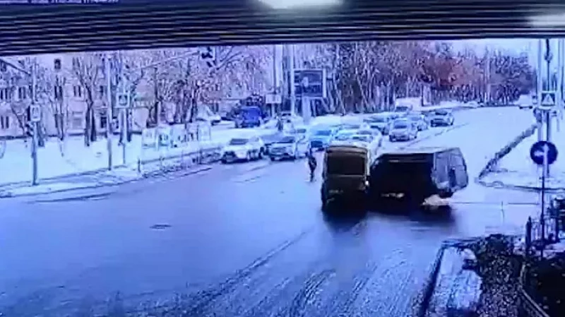 Массовое ДТП в Екатеринбурге с машиной реанимации