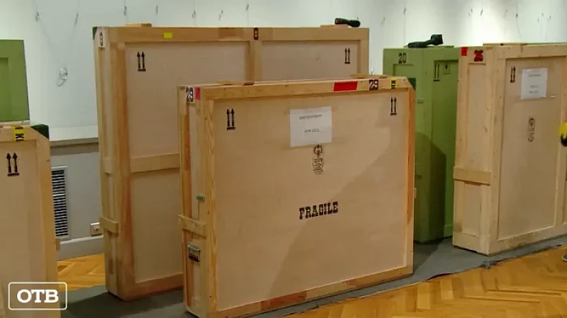 Не за стеклом: в центр «Эрмитаж-Урал» привезли коллекцию русских портретов XIX - начала XX веков