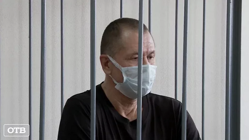 В Екатеринбурге вынесли приговор убийце водителя микроавтобуса