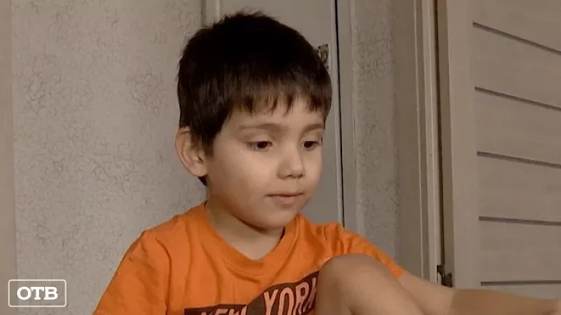 «Ёлка желаний» не сбавляет обороты: сбылась мечта 5-летнего жителя Екатеринбурга