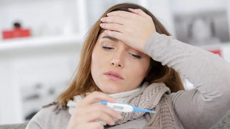 «Давайте будем потихоньку успокаиваться»: Евгений Куйвашев высказался по поводу омикрона