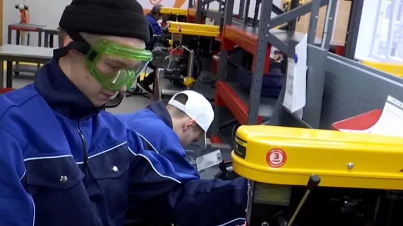 Свердловская область примет участие в федеральном проекте «Профессионалитет»