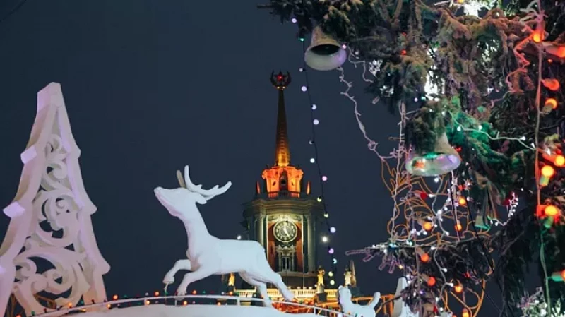 Ледовый городок в Екатеринбурге закроют 30 января за 175 000 рублей