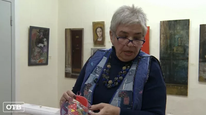 Жительница Екатеринбурга создает уникальные шедевры из маленьких лоскутков