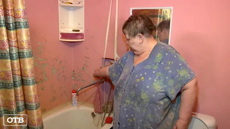 Целый подъезд на Химмаше остался без воды из-за протечки в одной квартире