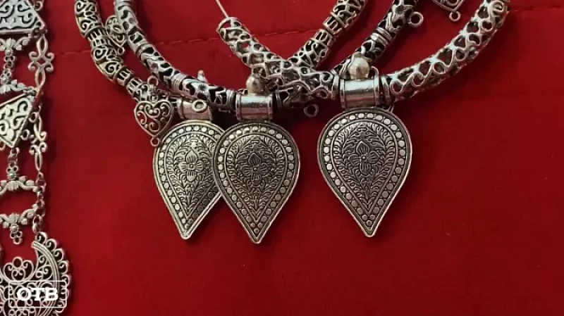 Этнические украшения уральской ремесленницы покорили даже Африку