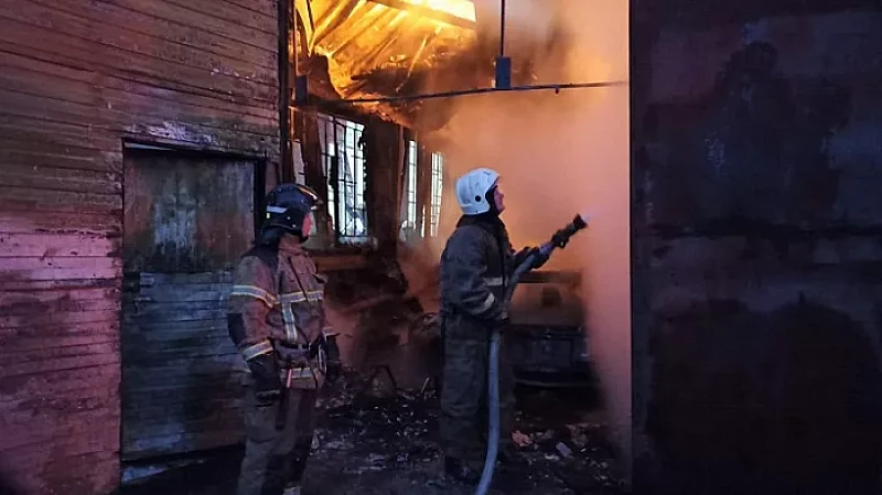 Пожар в автосервисе: удалось предотвратить взрыв