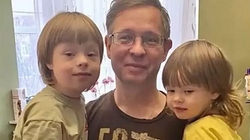 Дом от губернатора: Евгений Куйвашев поможет многодетному отцу из Екатеринбурга