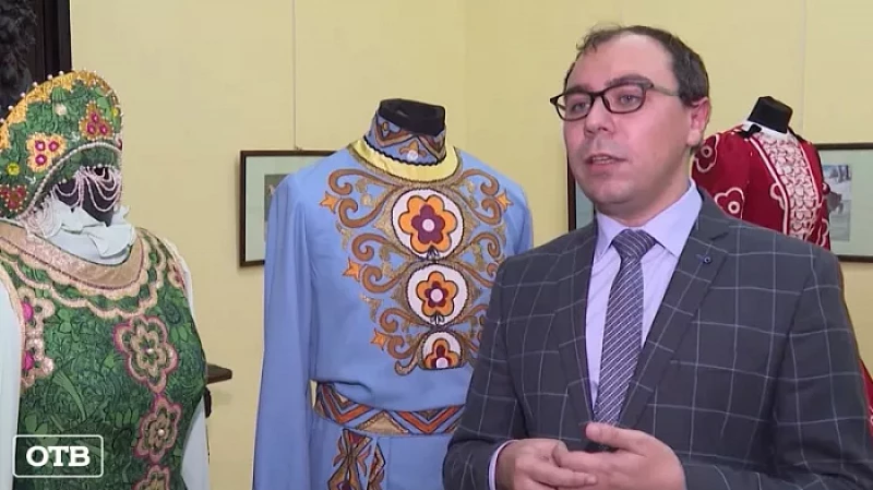 Свердловскому краеведческому музею подарили чернобыльские костюмы артистов народного хора