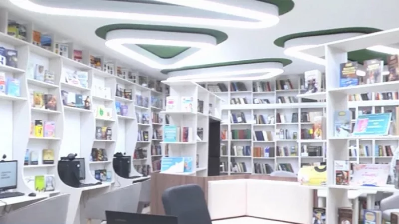 В библиотеке Талицы появились энциклопедии с дополненной реальностью