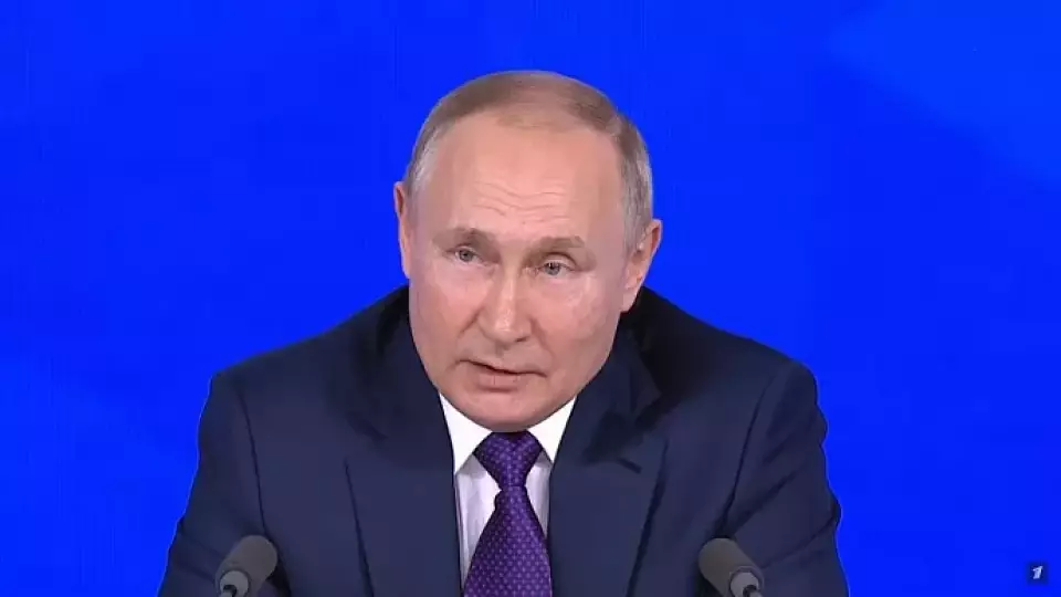 Владимир Путин готов стать адвокатом Деда Мороза