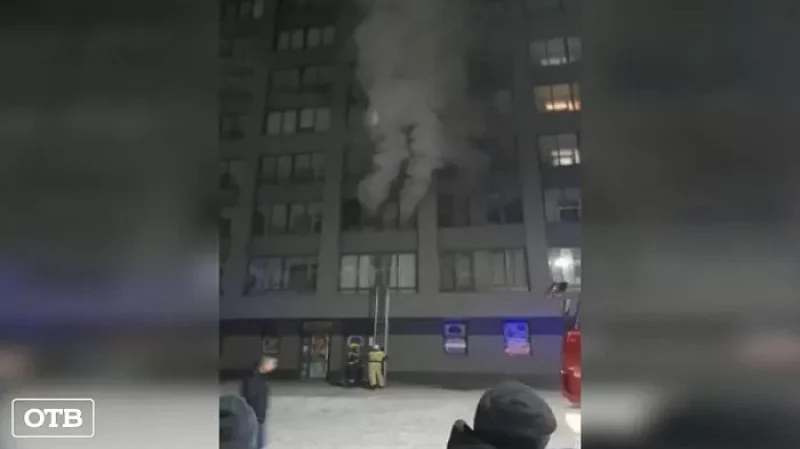 Екатеринбуржец после ограбления аптеки поджег собственную квартиру