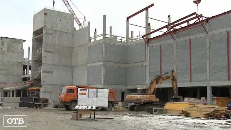 Евгений Куйвашев проверил ход строительства объектов Всемирных студенческих игр