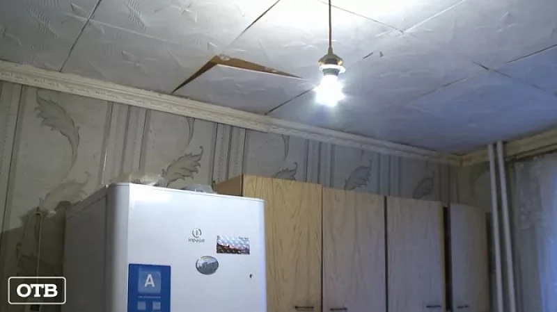 Жители Ревды три года судятся с администрацией по поводу переселения из аварийного дома