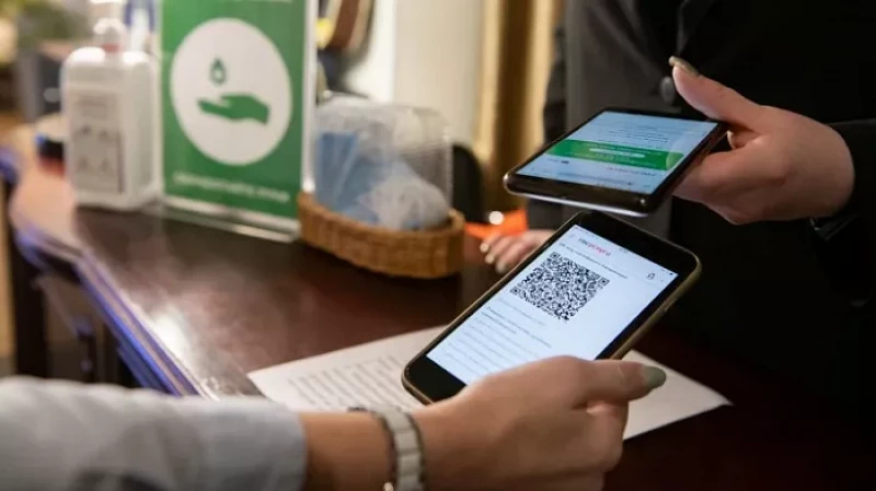 Нужны ли QR-коды для поездок в транспорте и при посещении массовых мероприятиях?
