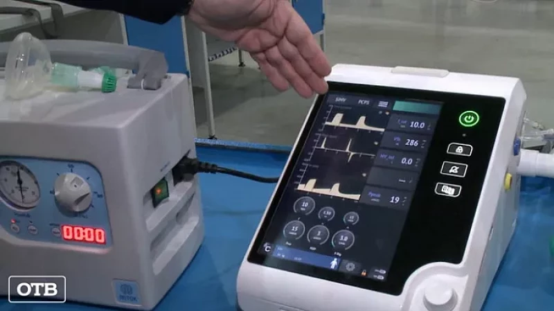 На Уральском приборостроительном заводе презентовали новую линейку аппаратов ИВЛ и УЗИ