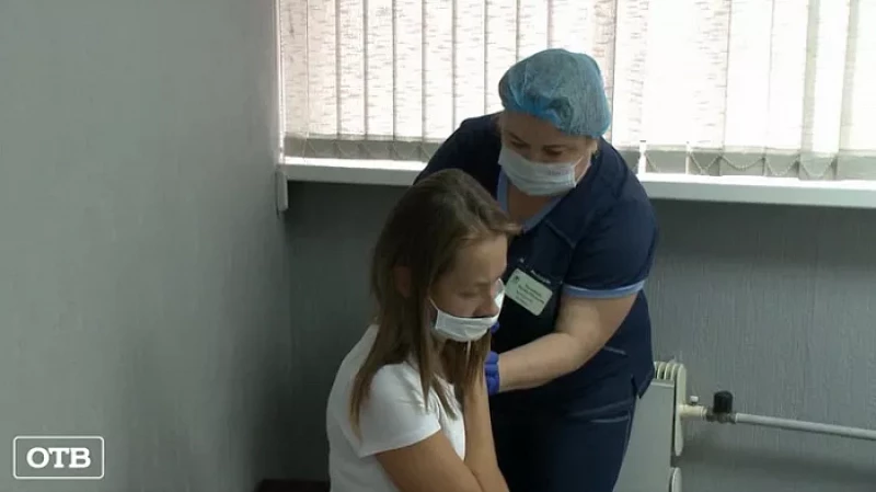 Печальный рекорд: 596 случаев ковида выявили в Свердловской области за минувшие сутки