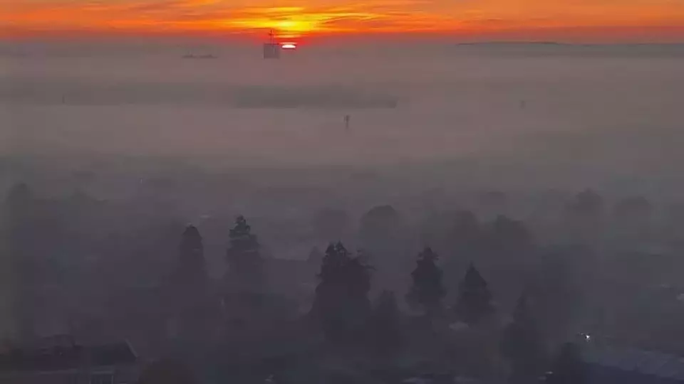 Режим ЧС введён в микрорайоне Солнечный из-за тлеющего торфяника